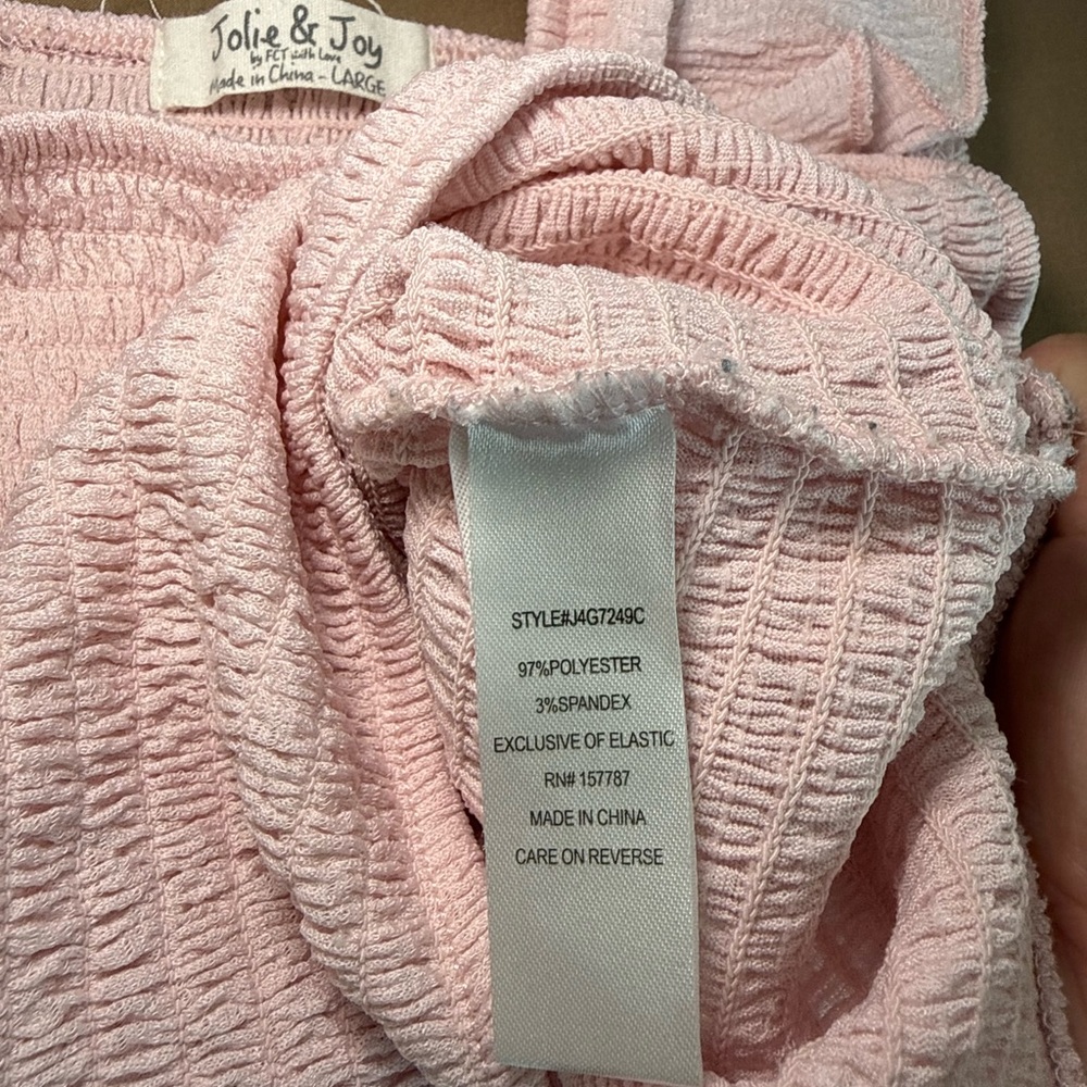 Elegant Ruffled Pink Crop Top - Picture 4 of 6